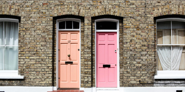pink door